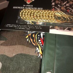 🖤 ED HARDY  14-Piece Shower Curtain Set with Gold Hooks - camo print